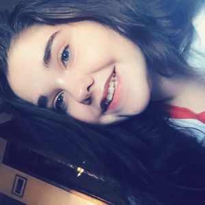 Meet your Posher, Kenzie